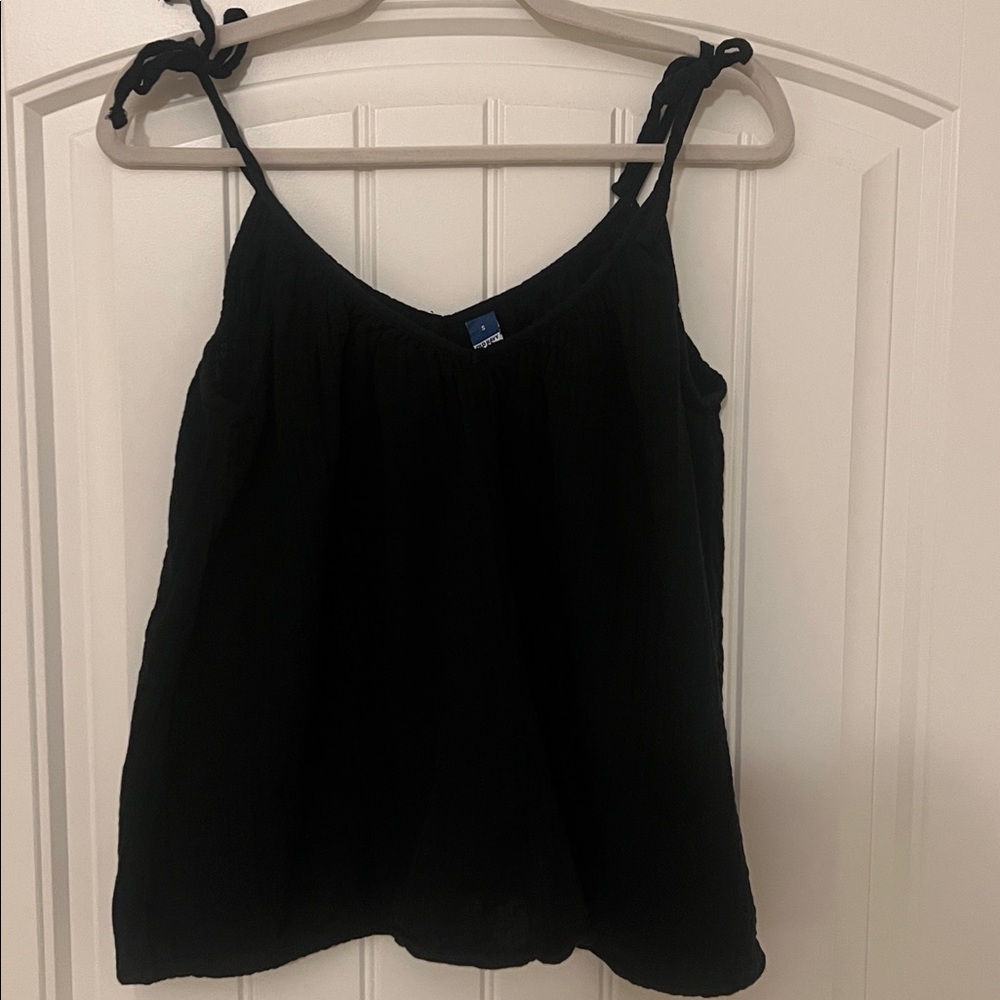 Old Navy Black Shoulder Strap Tank Top-Size Small